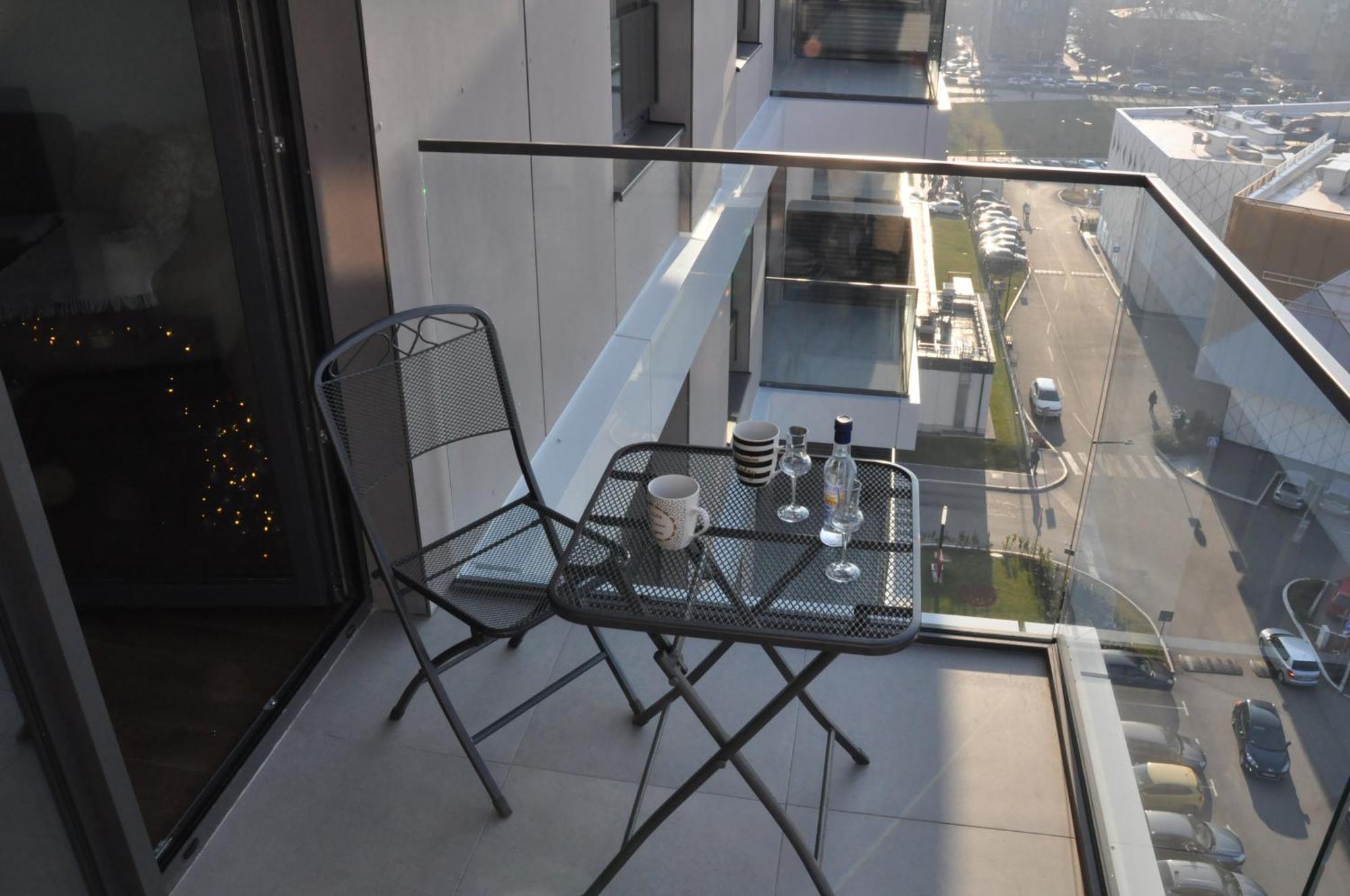 Planet Royal Apartment *